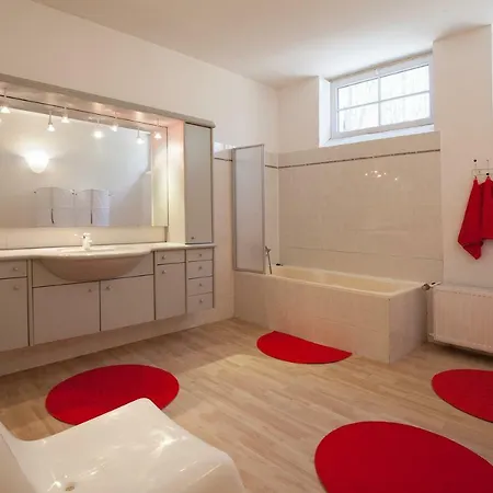 Nationalpark Loft In Alter Schule דירה